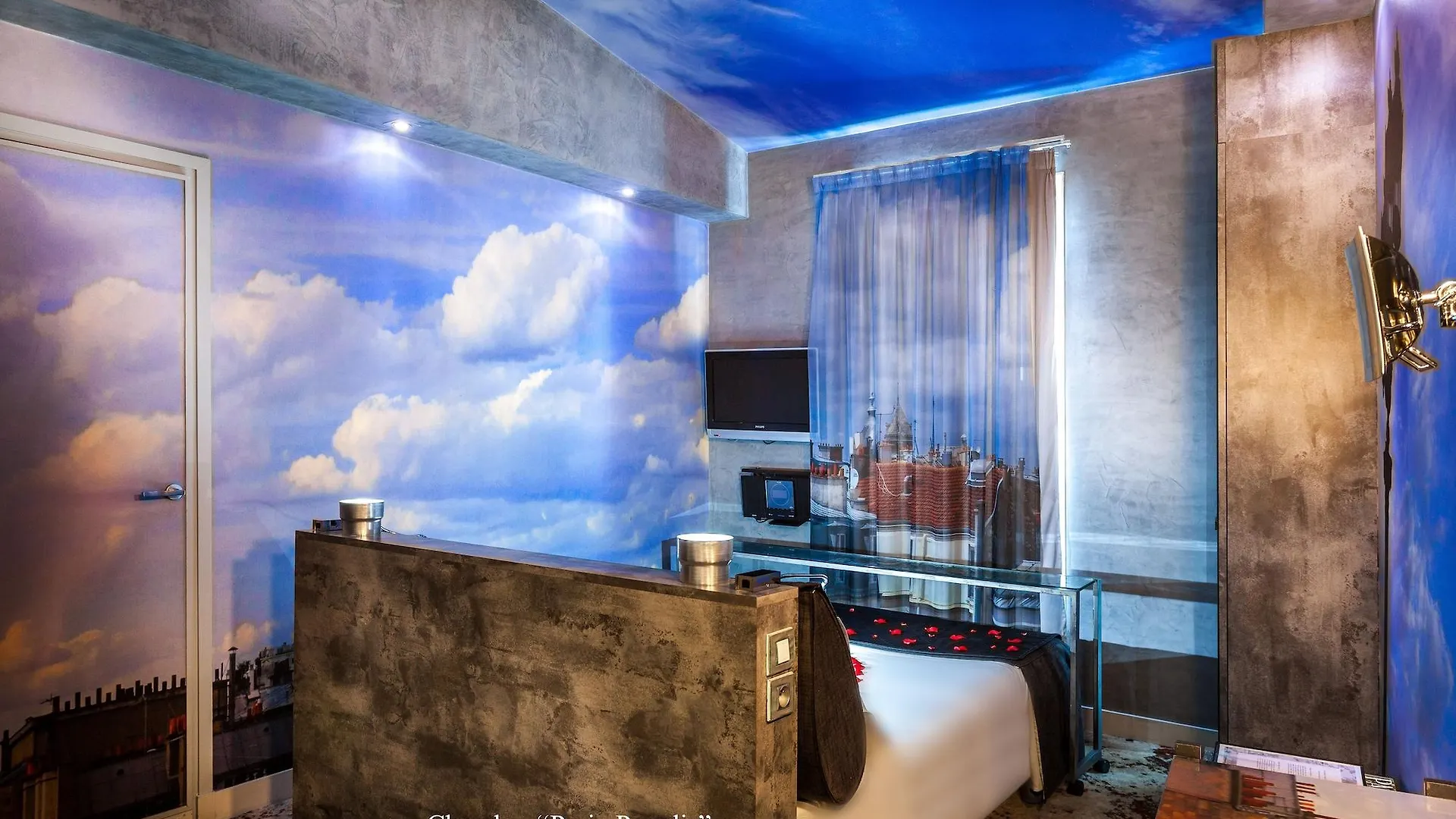 Apostrophe Hotel Paris France