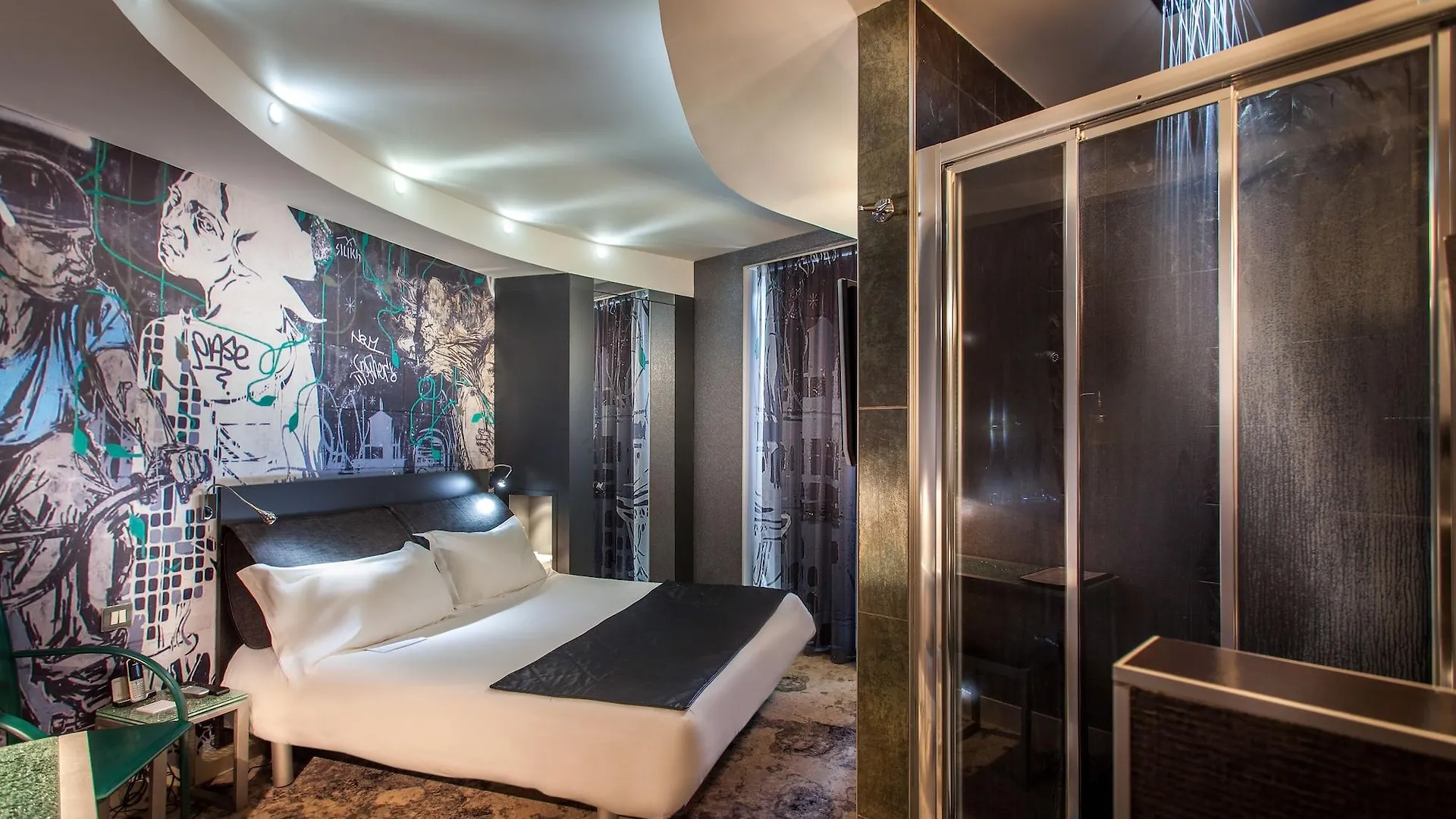 Apostrophe Hotel Paris