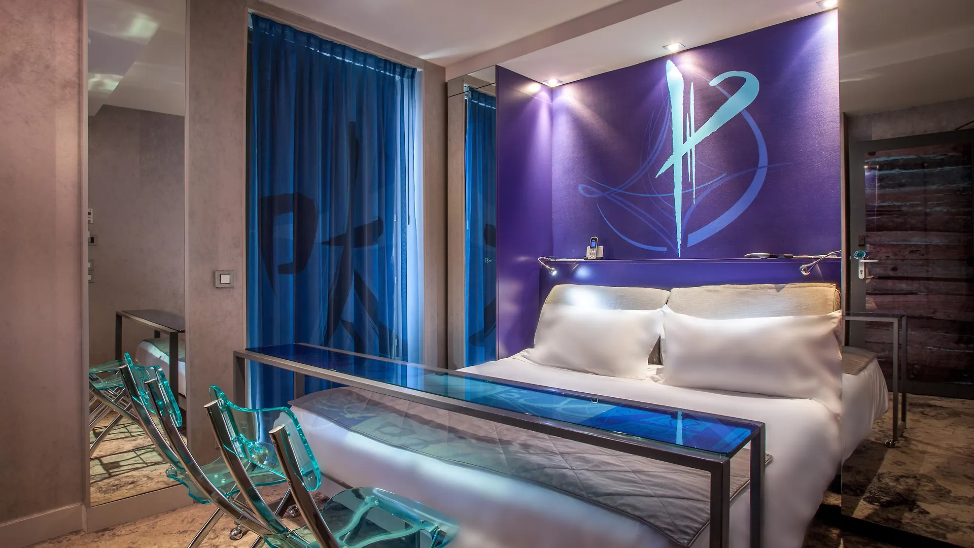 Apostrophe Hotel Paris
